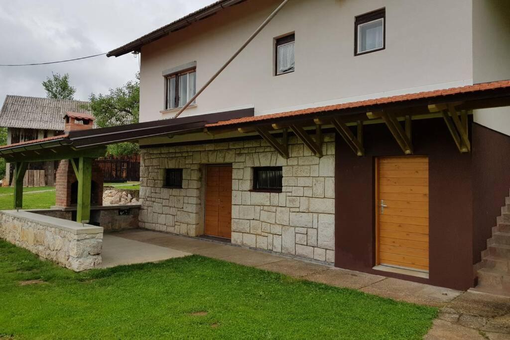 Guest House Pinus Generalski Stol Exterior photo